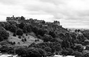 Edinburgh Castle photo by Reuben Yau